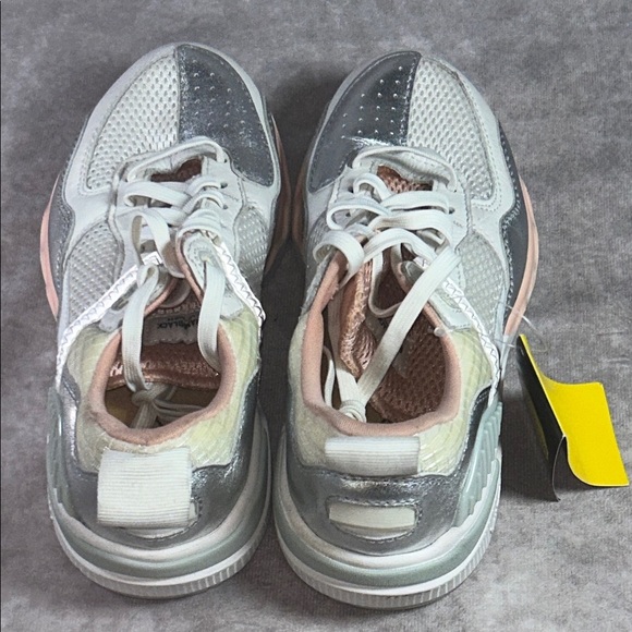 NWT Free People x BrandBlack Women US 7.5 / EU 38.5 Nebula XS Trek Sneakers - Picture 9 of 10